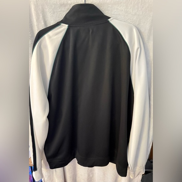 NWOT Original Use Black and White Light Jacket - Picture 5 of 7